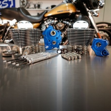 Picture of S&S Cycle 2017+ M8 128in CI Oil Cooled Power Pack w- Chrome Pushrod Tubes w- Highlight Black Granite