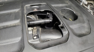 Picture of J&L 16-25 Dodge Durango - Jeep Grand Cherokee 3-6L Oil Separator 3-0 Passenger Side - Black Anod