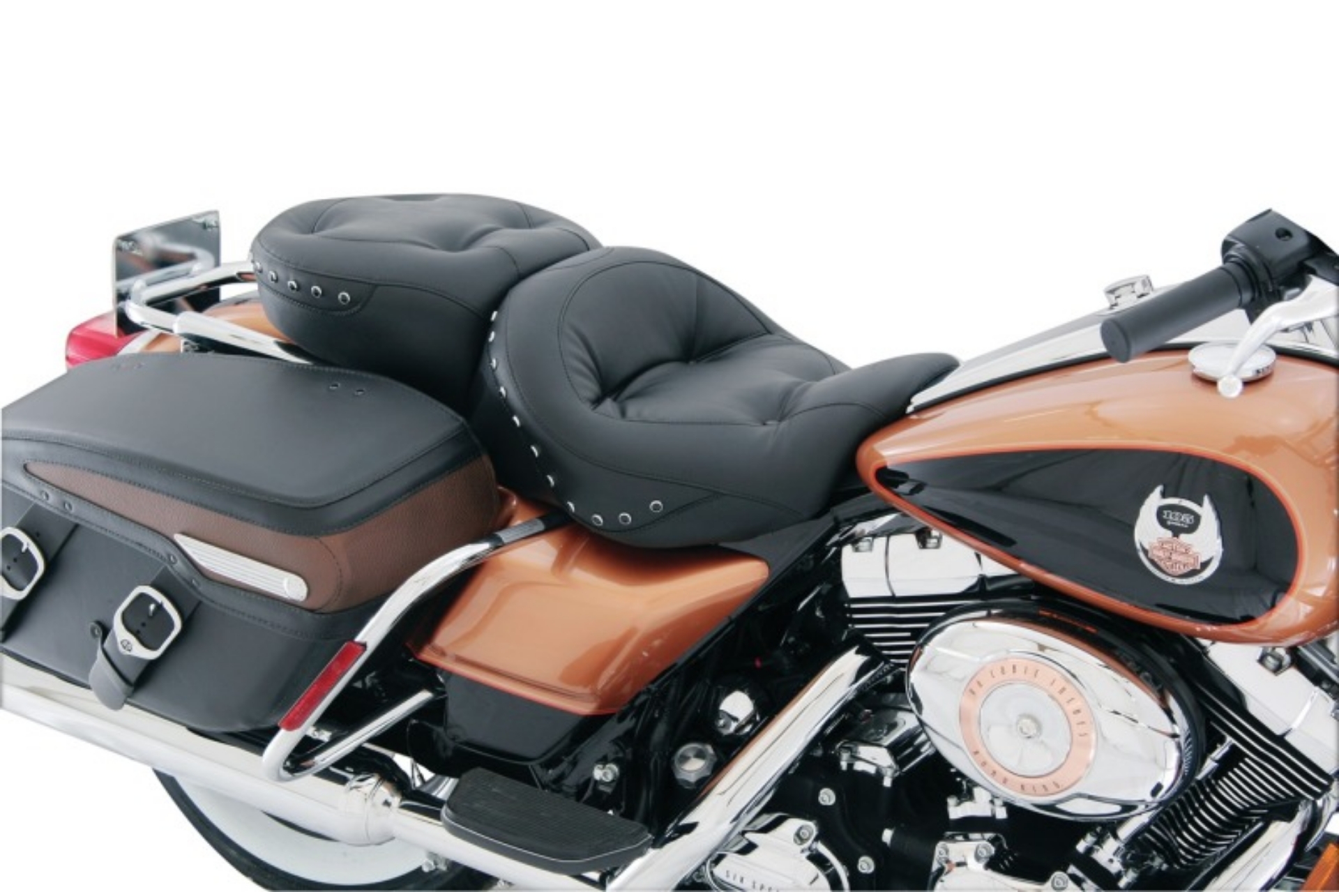 Picture of Mustang 08-21 Harley Electra Glide,Rd Glide,Rd King,Street Glide 1PC Seat w-Blk Pearl Studs - Black