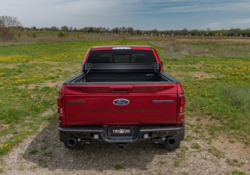 Picture of Truxedo 2022 Toyota Tundra 5ft- 6in- Sentry Bed Cover - Without Deck Rail System