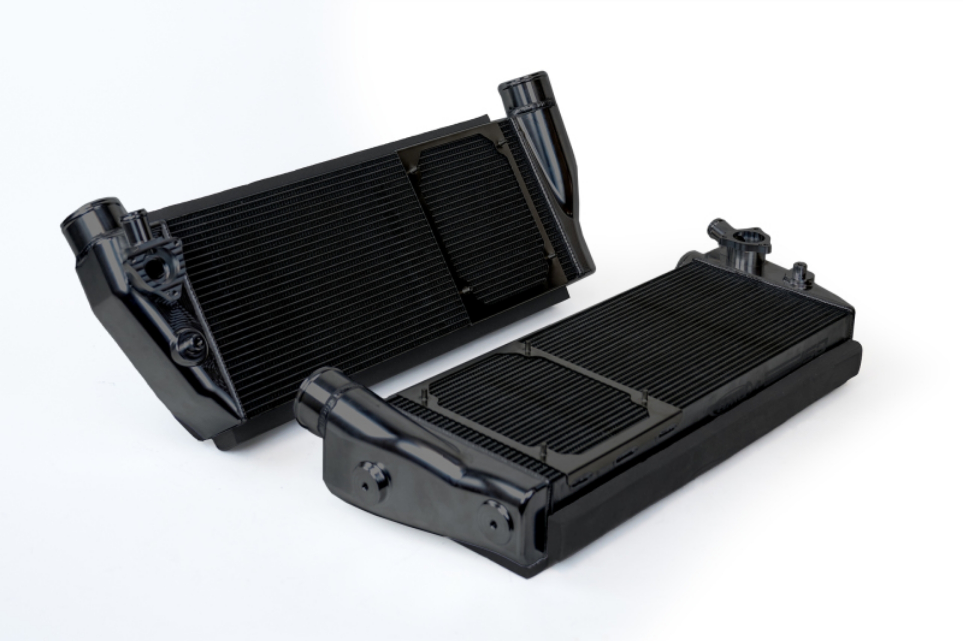 Picture of CSF 16-19 Ferrari 488 GTB-Spider 19-20 Pista High Performance Intercooler System - Black