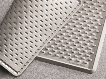 Picture of WeatherTech Universal Universal Universal Indoor Mat 24in x 39in - Black