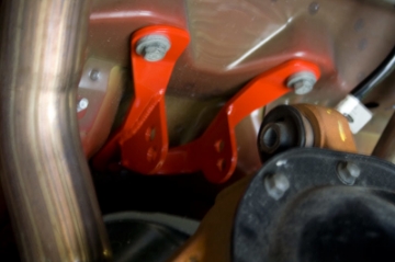 Picture of UMI Performance 05-10 Ford Mustang Upper Control Arm Mount