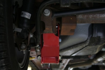 Picture of UMI Performance 05-14 Ford Mustang Rear Anti-Hop Kit- Stage 1