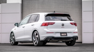 Picture of Borla 22-23 Volkswagen Golf GTI 2-0L AT-MT 3inch S-Type Cat-Back Exhaust - 4in Brushed SS Tips