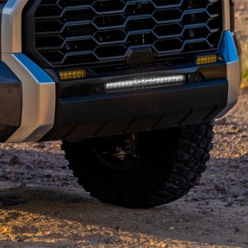 Picture of Rigid Industries 2022+ Toyota Tundra 6in SR-Series Selective Yellow Fog Light Kit