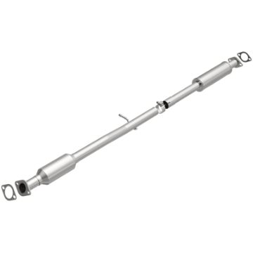 Picture of MagnaFlow Conv Direct Fit OEM 14-15 Hyundai Tucson 2-0L Underbody