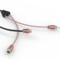 Picture of DS18 Level 3 RCA Wire Y Connector 1 Female to 2 Male Red