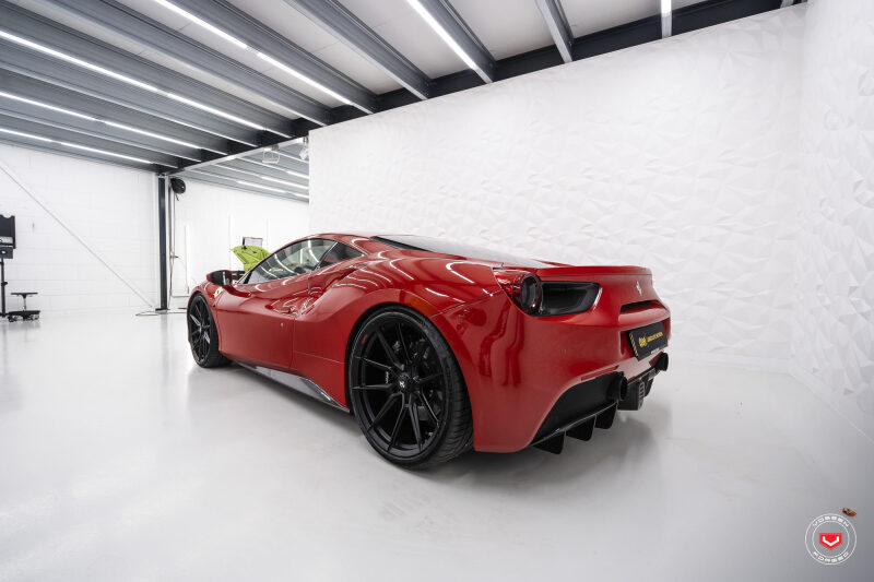 Picture of Vossen x Novitec NF10 22x12in - 5x114.3 BP - ET33 - Gloss Black Ferrari 488 / F8 Rear Wheel