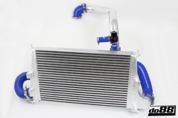 Picture of do88 02-09 SAAB 9-5 2.0T/2.3T/Aero (B205/B235) Automatic BigPack Intercooler Kit w/Blue Hoses