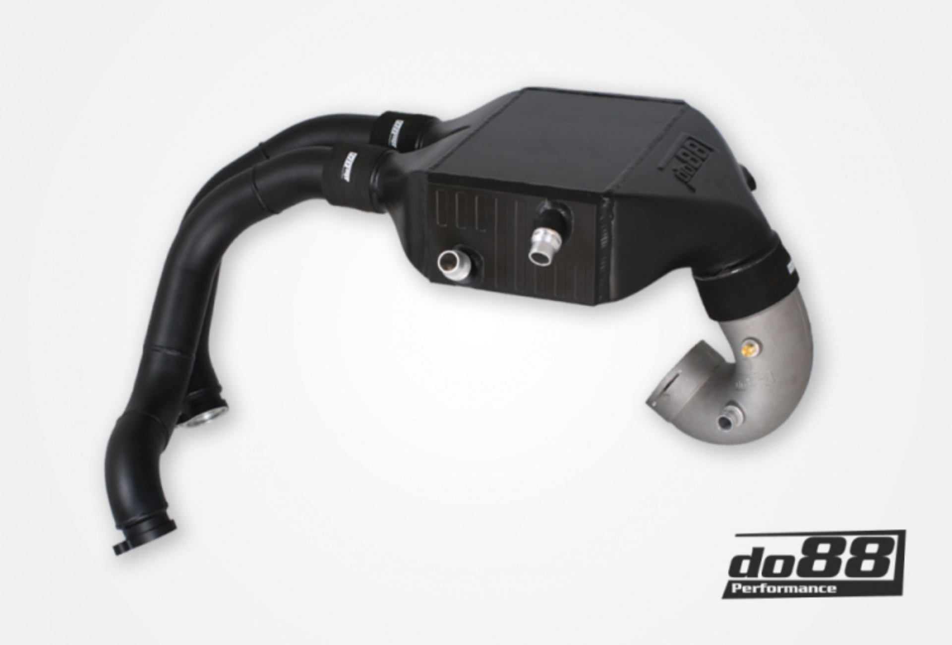 Picture of do88 19-20 BMW M2 Comp (F87)/15-20 BMW M3/M4 (F8X) BigPack Intercooler Kit w/Intercooler + Pipes