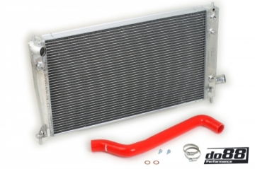 Picture of do88 SAAB 9-5 98-01 Radiator Red Hose