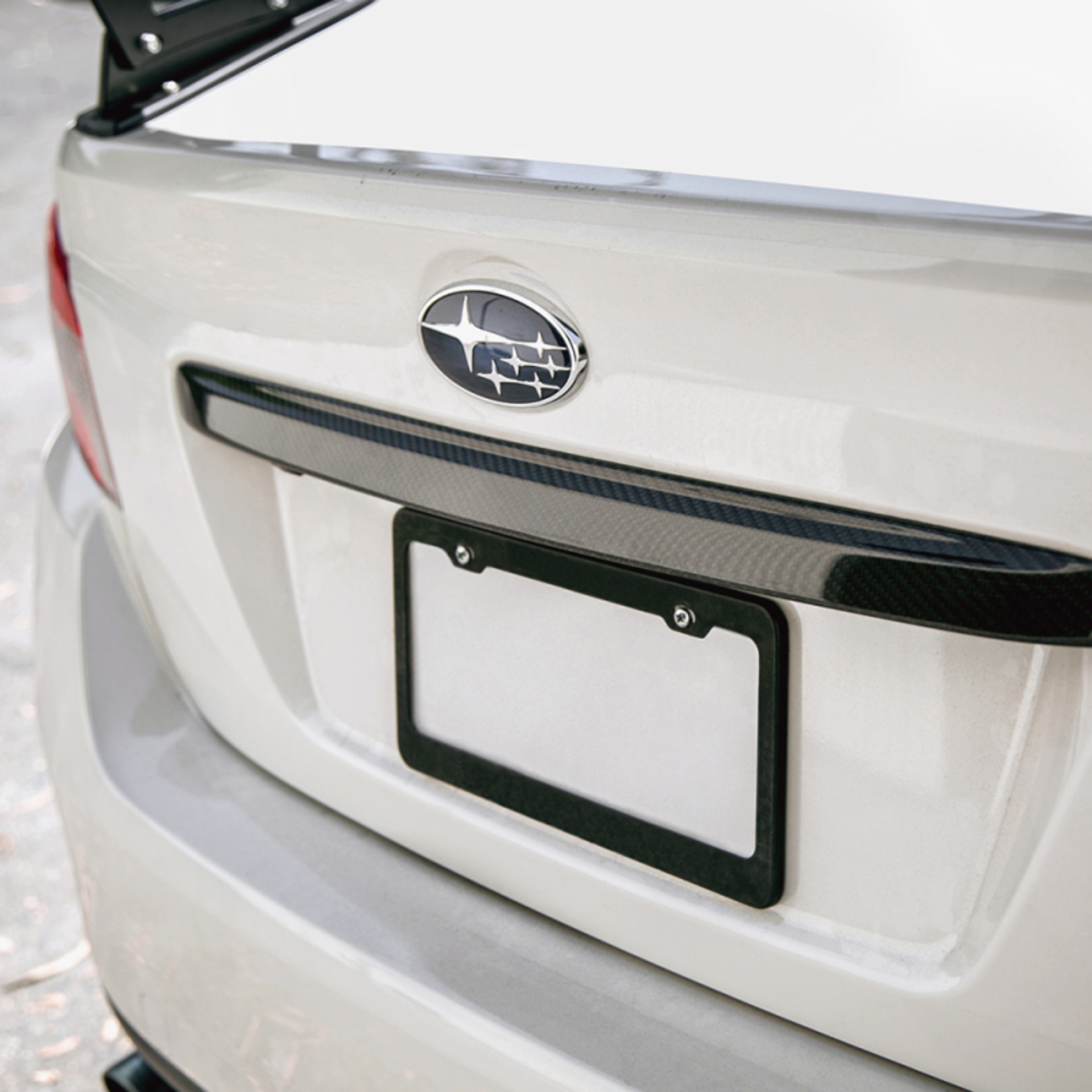 Picture of Seibon 2015-2016 Subaru WRX / STi / Impreza Carbon Fiber Rear Fin Garnish