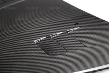 Picture of Seibon 15-16 Ford Focus TS-Style Gloss Finish Carbon Fiber Hood