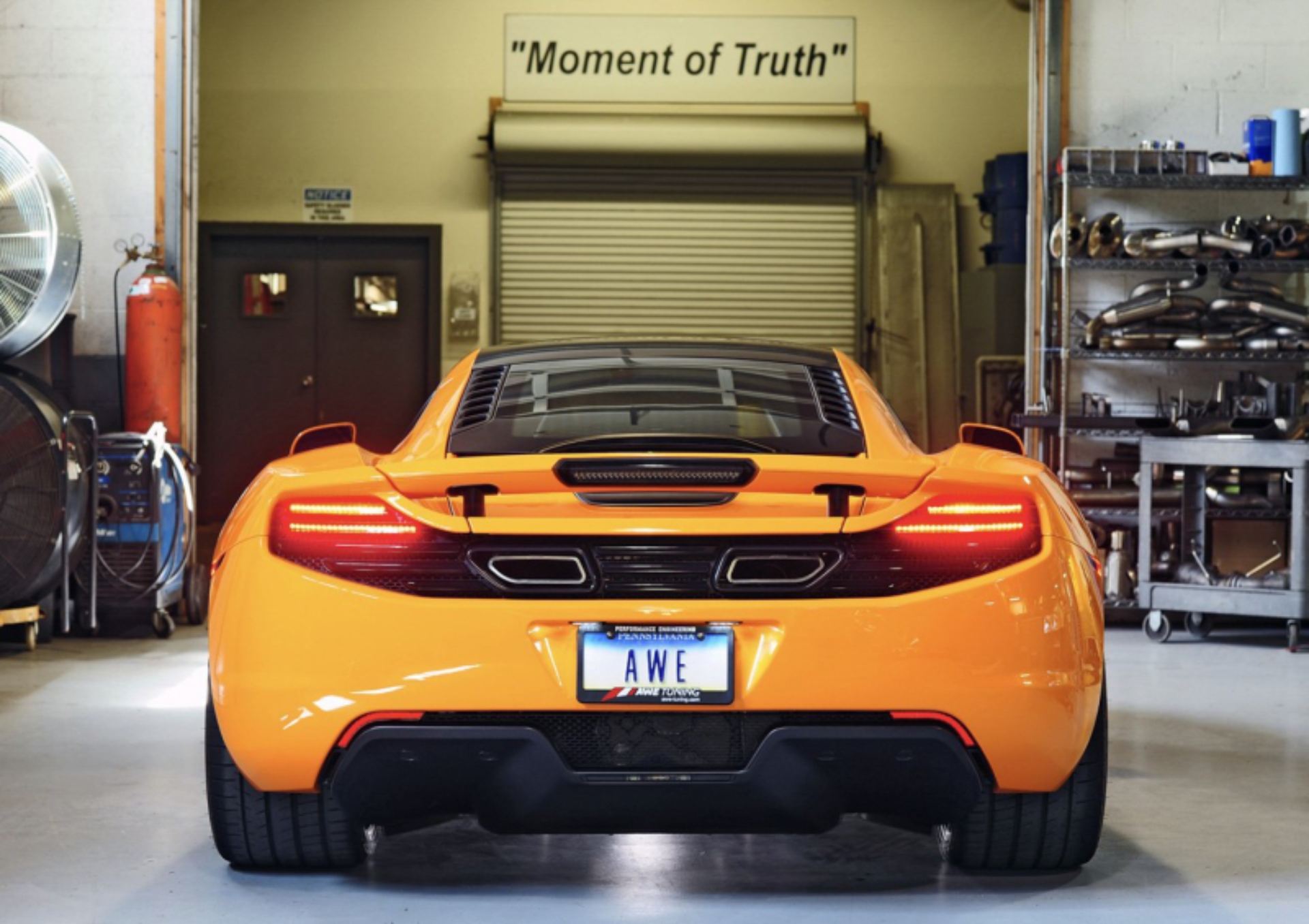 Picture of AWE Tuning McLaren MP4-12C Performance Exhaust - Machined Tips