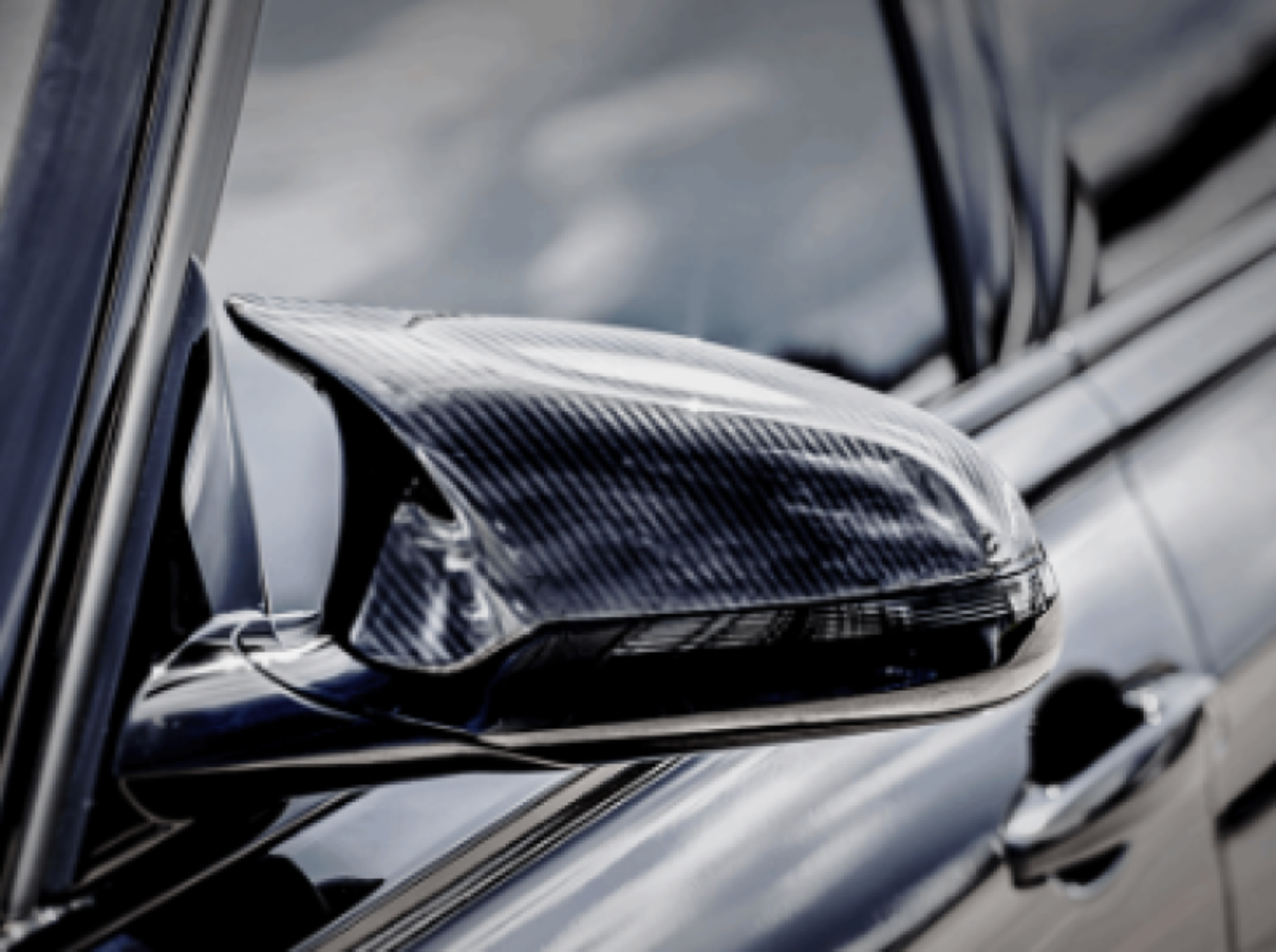 Picture of Akrapovic 2014+ BMW M3 (F80) Carbon Fiber Mirror Cap Set - High Gloss