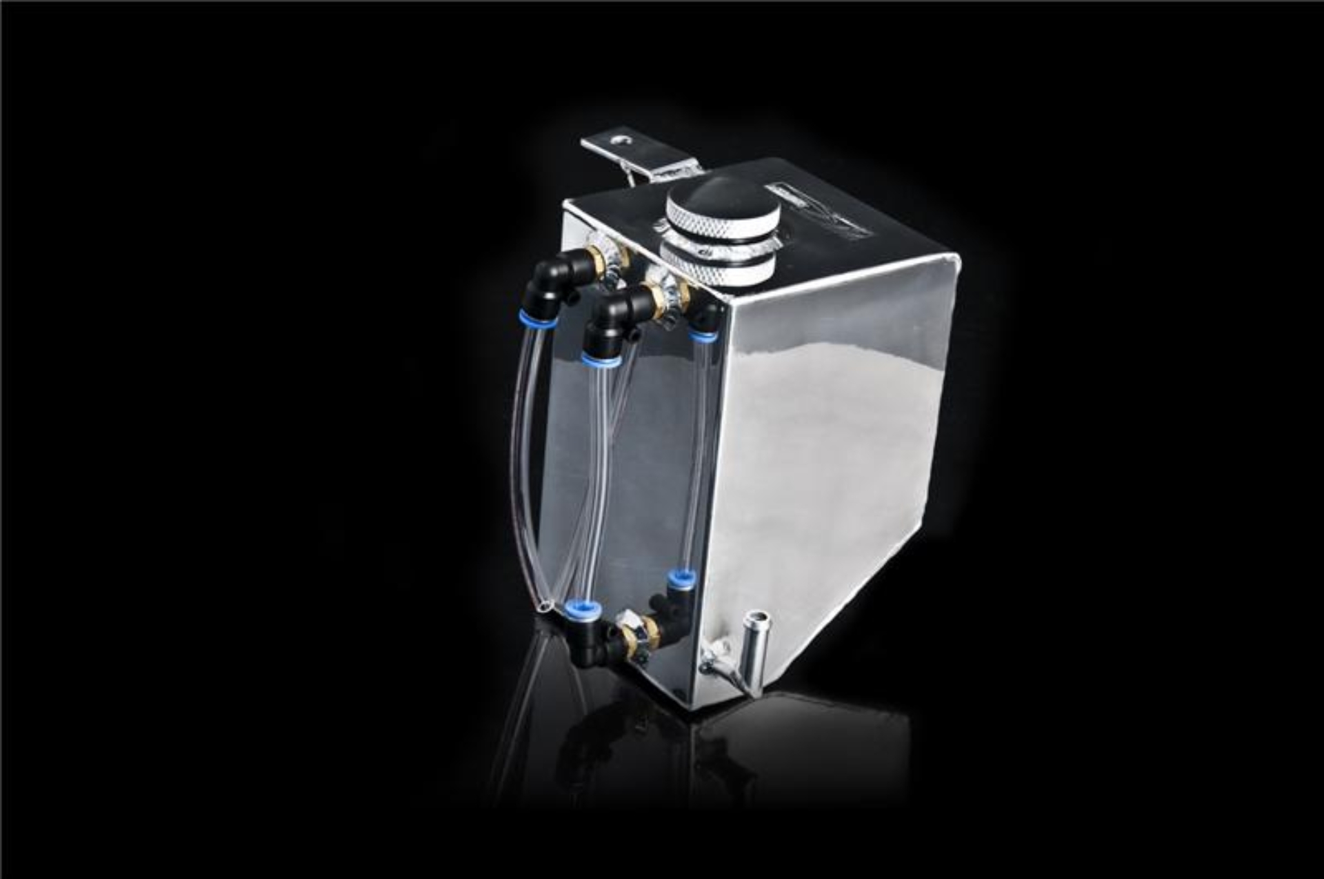 Picture of Weapon R 18 fl oz Aluminum Coolant Catch Can