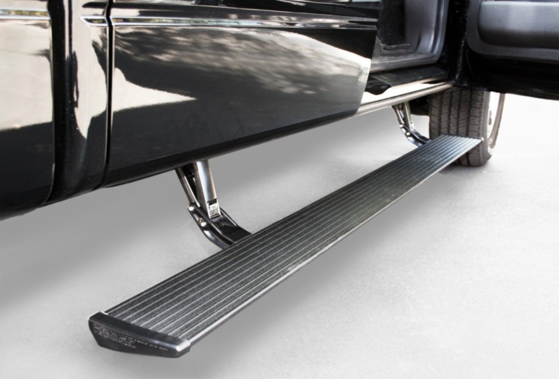 Picture of AMP Research 2004-2008 Ford F150 All Cabs PowerStep - Black