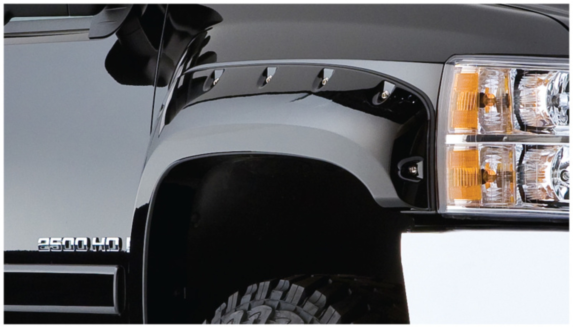 Picture of Bushwacker 07-13 Chevy Silverado 1500 Fleetside Cutout Style Flares 4pc 69.3in Bed - Black