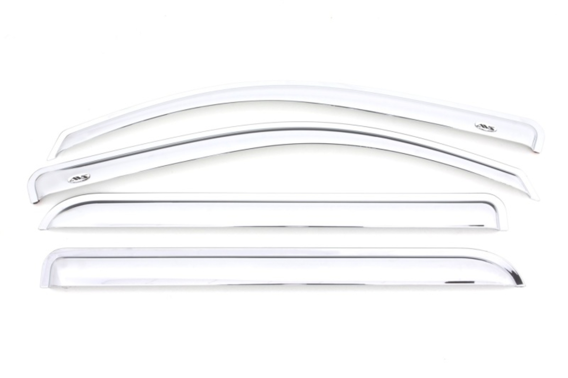 Picture of AVS 15-18 Chevy Silverado 2500 Crew Cab Ventvisor Front & Rear Window Deflectors 4pc - Chrome