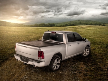 Picture of Roll-N-Lock 2009 Dodge Ram 1500 SB 76in M-Series Retractable Tonneau Cover