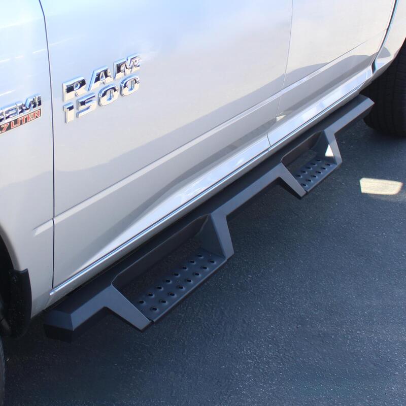 Picture of Westin/HDX 09-18 Dodge/Ram 1500 Crew Cab / 25/3500 Crew Drop Nerf Step Bars - Textured Black