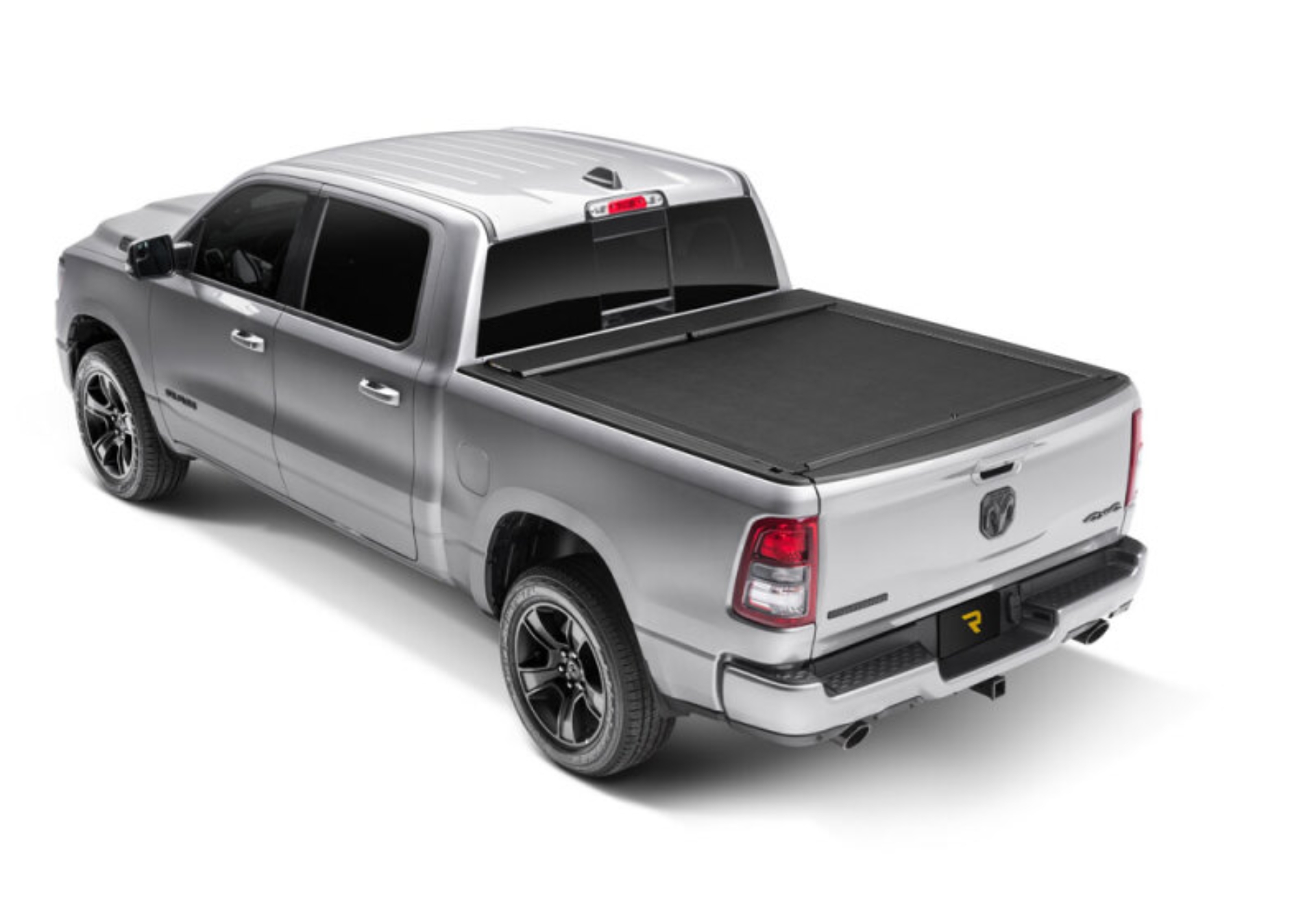 Picture of Roll-N-Lock 2019 RAM 1500 65-1/2in M-Series Retractable Tonneau Cover