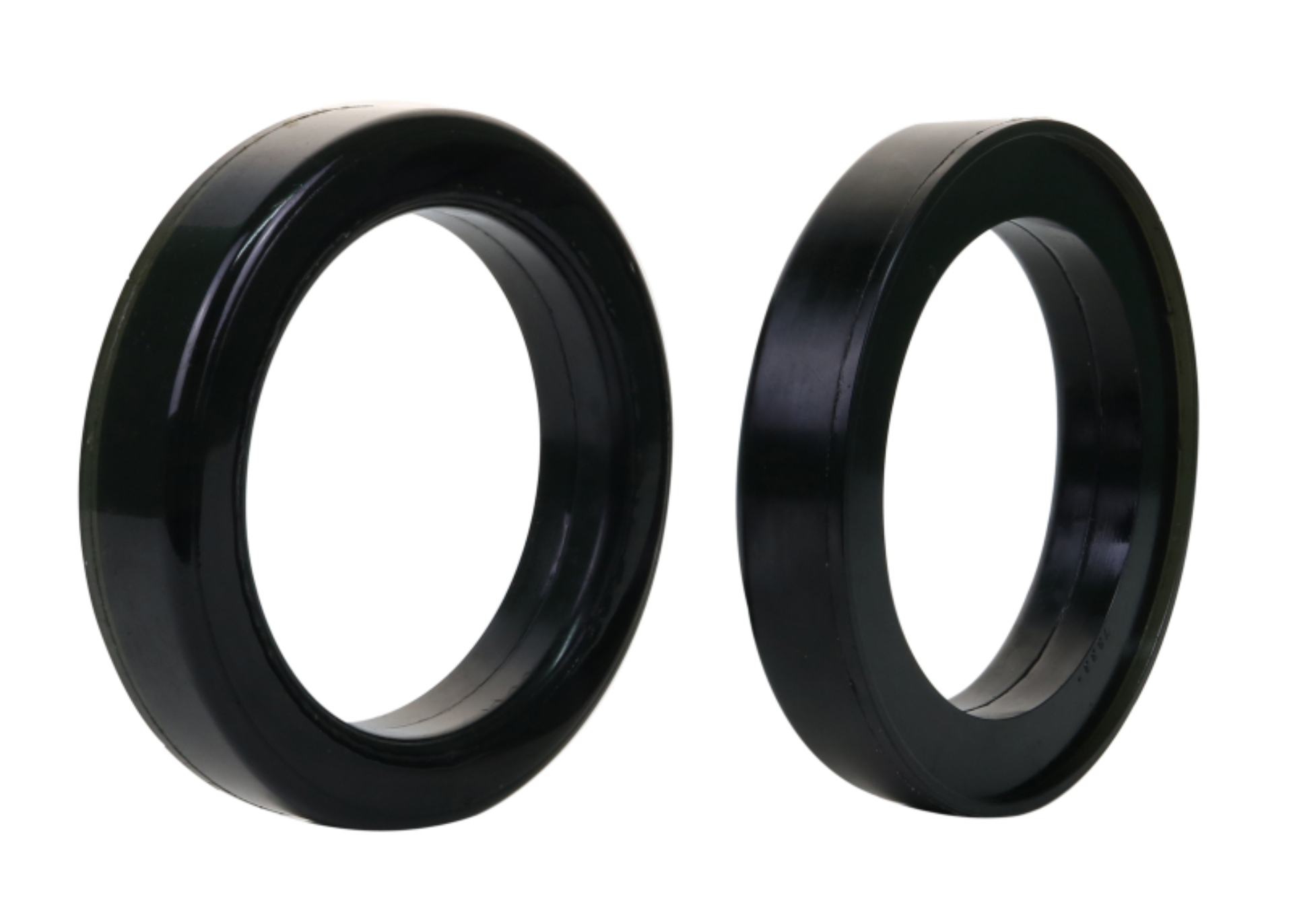 Picture of Whiteline 91-07 Toyota Land Cruiser Spring Pad Bushing Kit