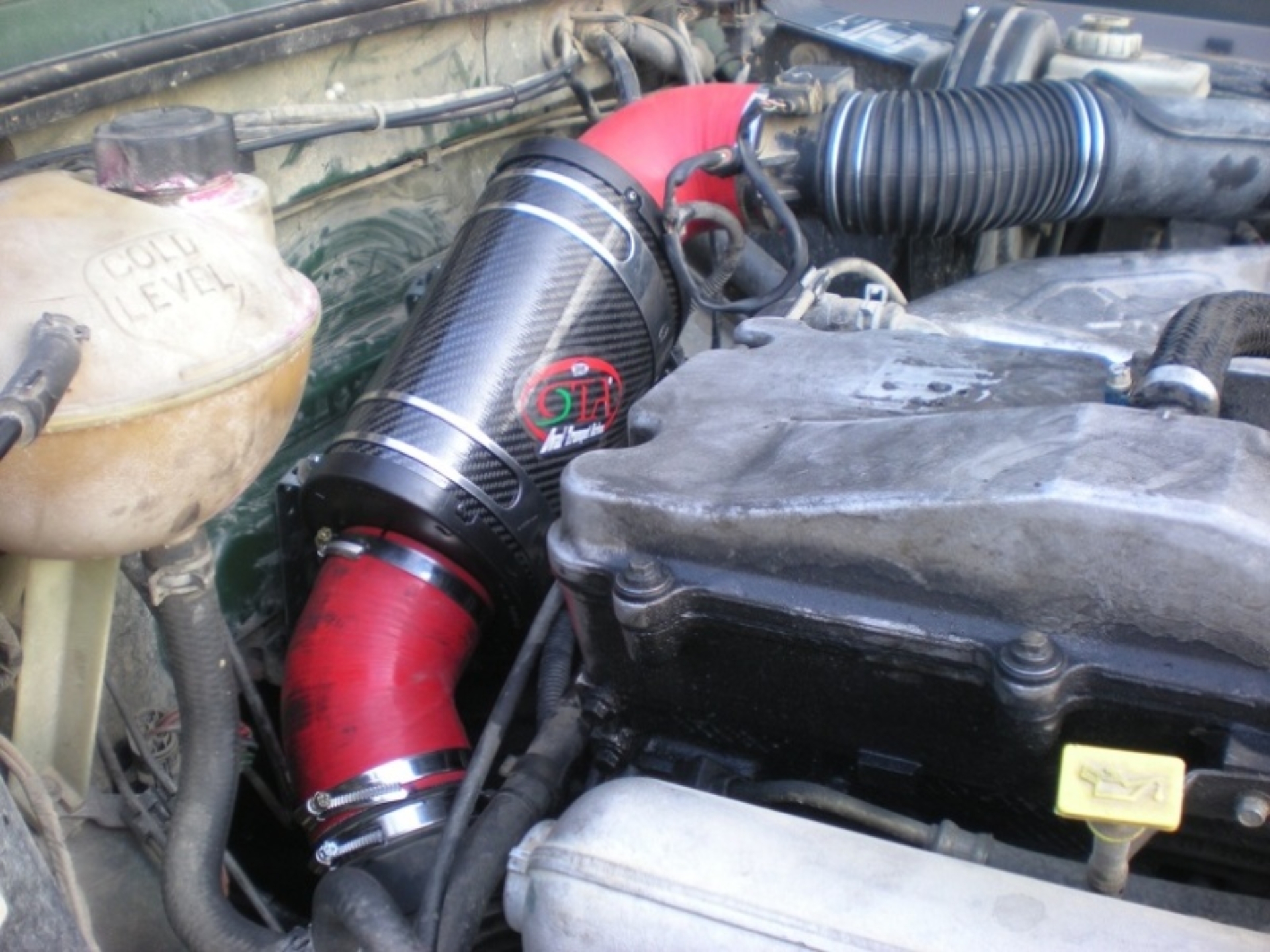 Picture of BMC 98-06 Land Rover Defender 2.5L TD5 Oval Trumpet Airbox Kit (Waterproof)