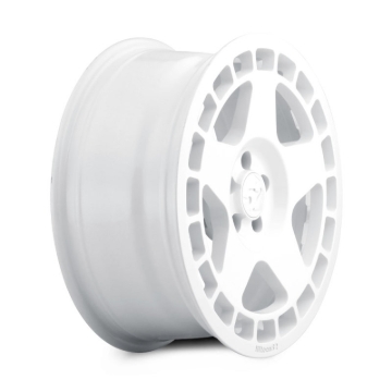 Picture of fifteen52 Turbomac 17x7.5 5x112 40mm ET 66.56mm Center Bore Rally White Wheel