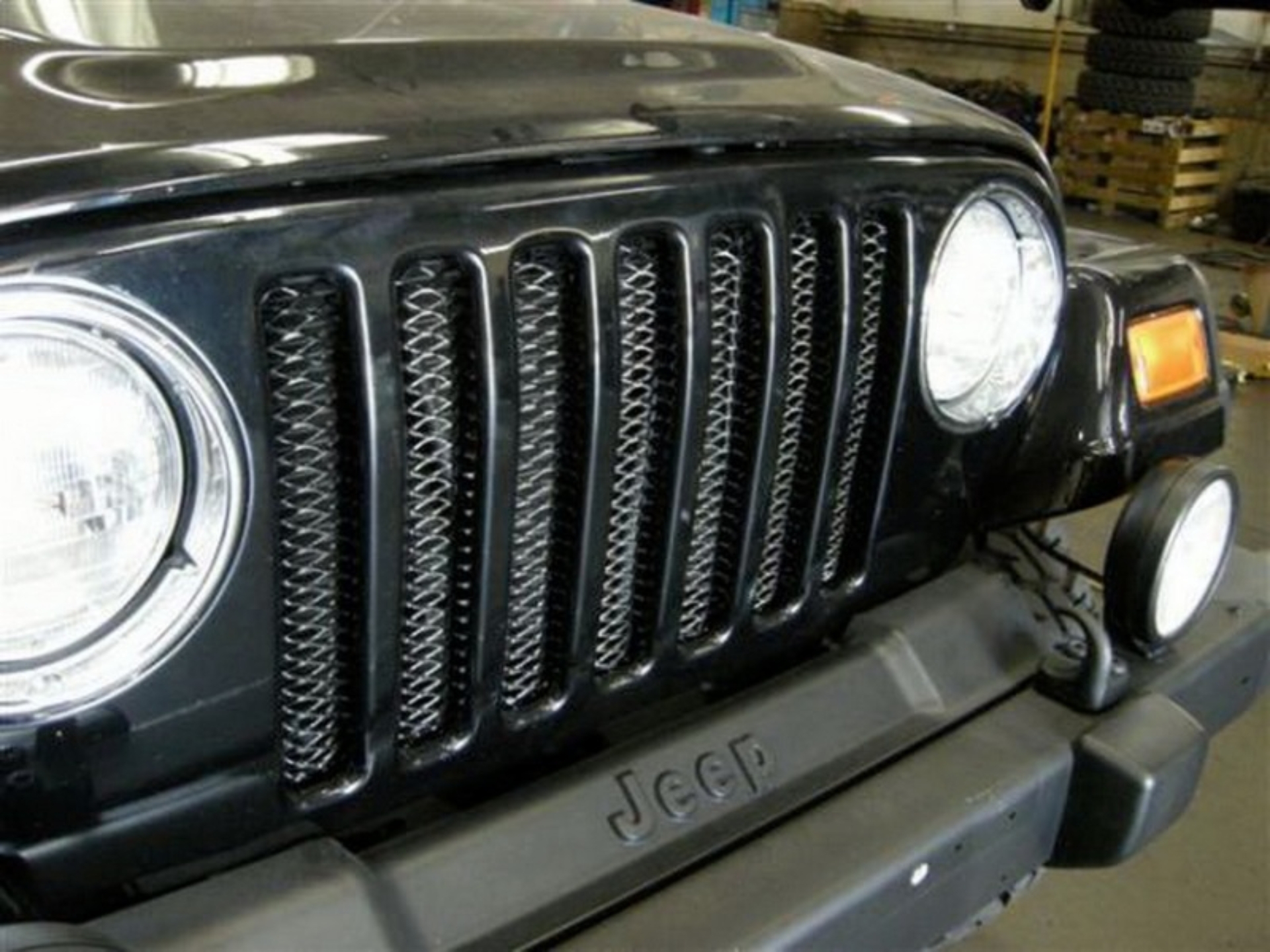 Picture of Rampage 1997-2006 Jeep Wrangler(TJ) Grille 3D Single Piece - Black