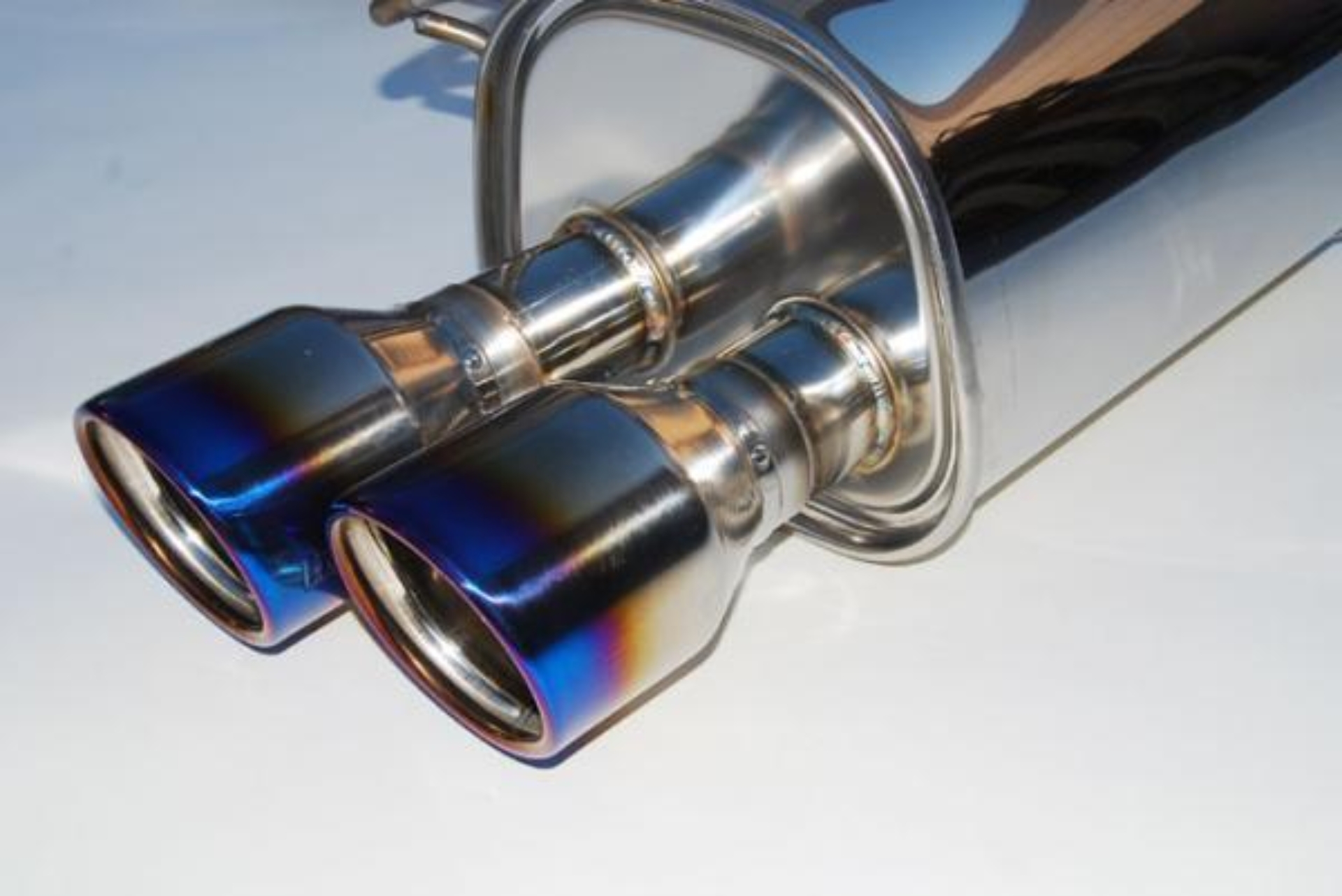 Picture of Invidia 11+ STI/WRX Sedan Only 76mm Q300 Titanium Tip Cat-back Exhaust