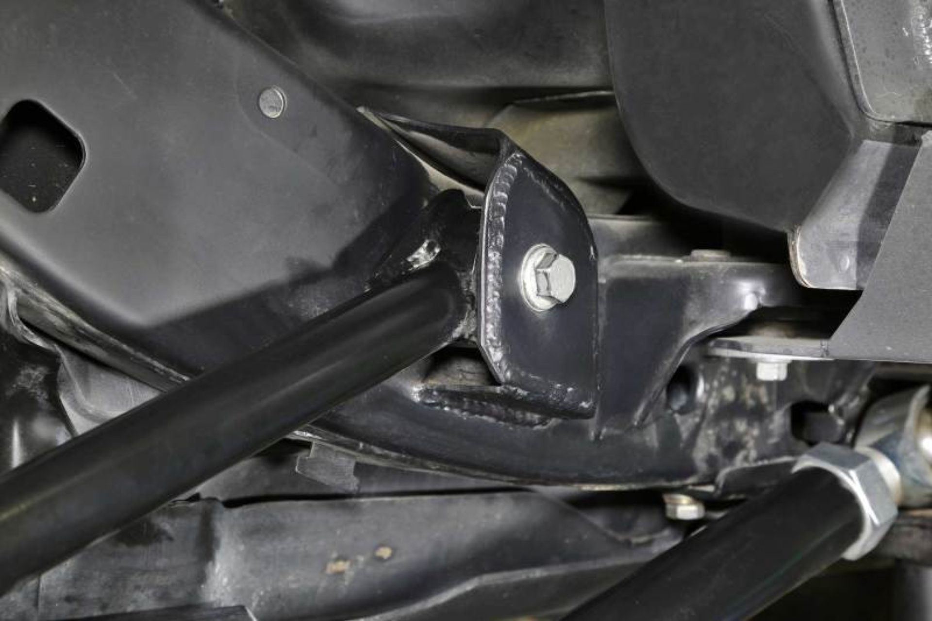 Picture of Fabtech 07-18 Jeep JK 4WD Rear Upper Link Pocker Gusset Kit - Weld On