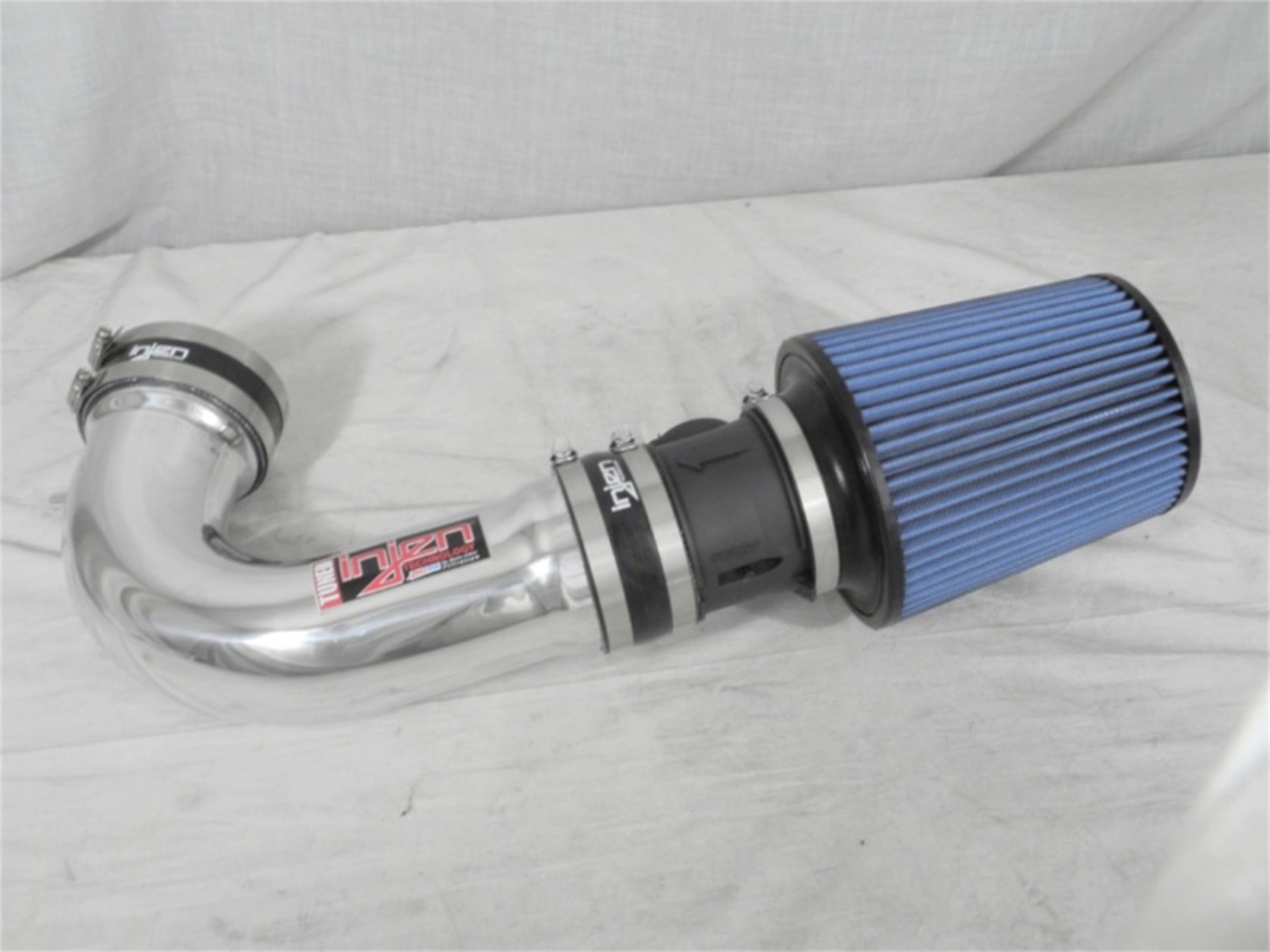 Picture of Injen 08-09 G8 V8 6.0L Polished Tuned Air Intake