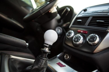 Picture of Cobb Subaru 6-Speed COBB Shift Knob - White w/Stealth Black Collar (Non-Weighted)