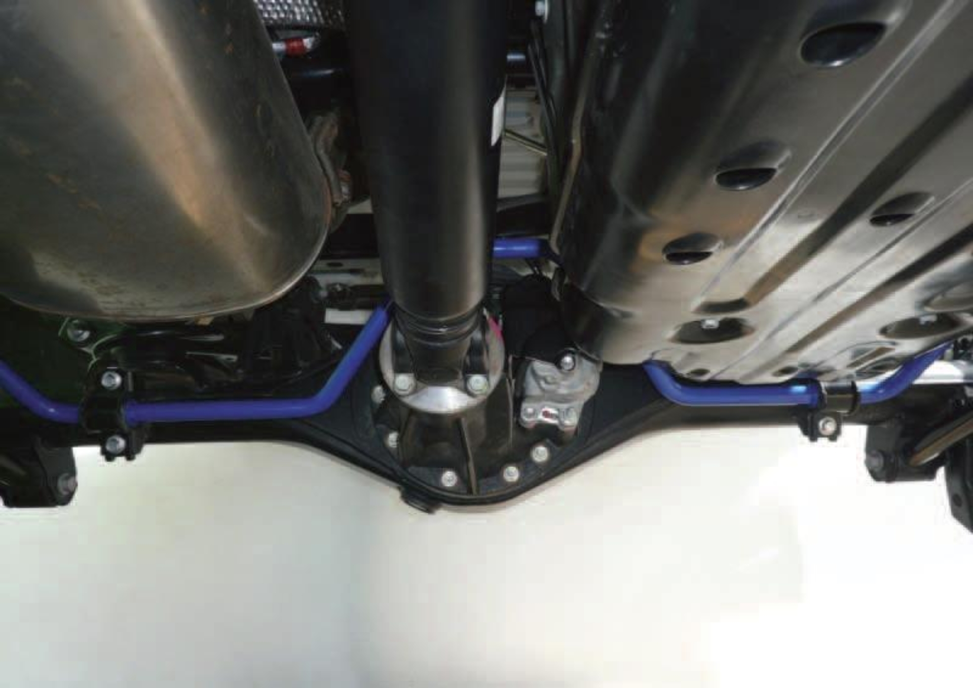 Picture of Cusco Sway Bar Rear 22mm (Includes Bushings) Toyota FJ Cruiser GSJ15W