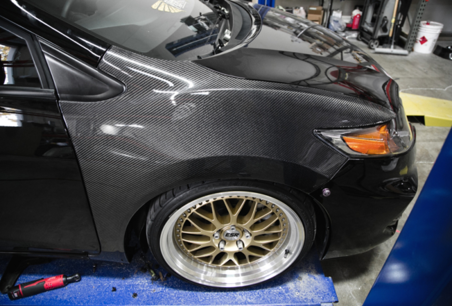 Picture of Seibon SEI Fenders - FF14HDCV2D