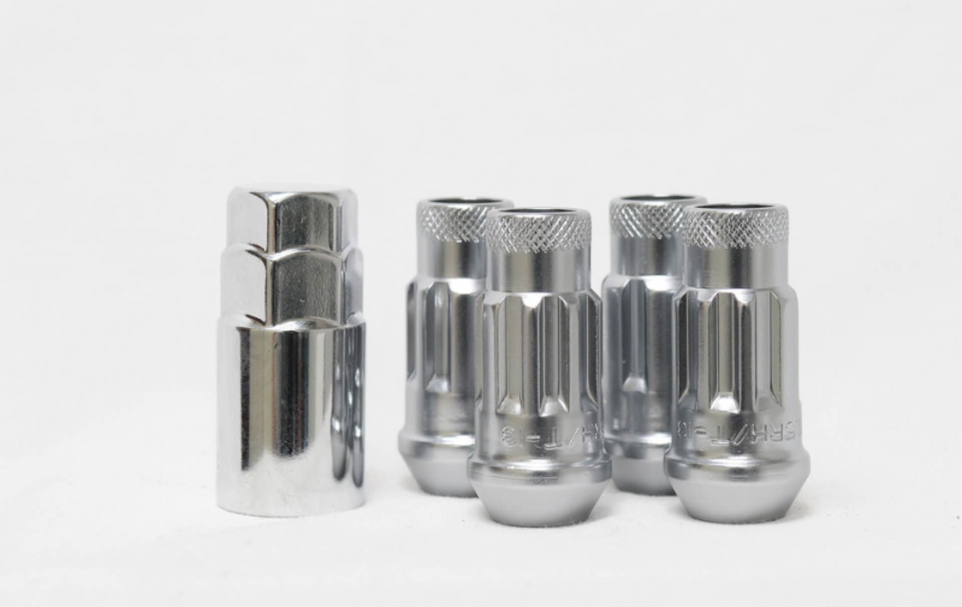Picture of Wheel Mate Monster Open End Lug Nut Set of 4 - Chrome 1/2in