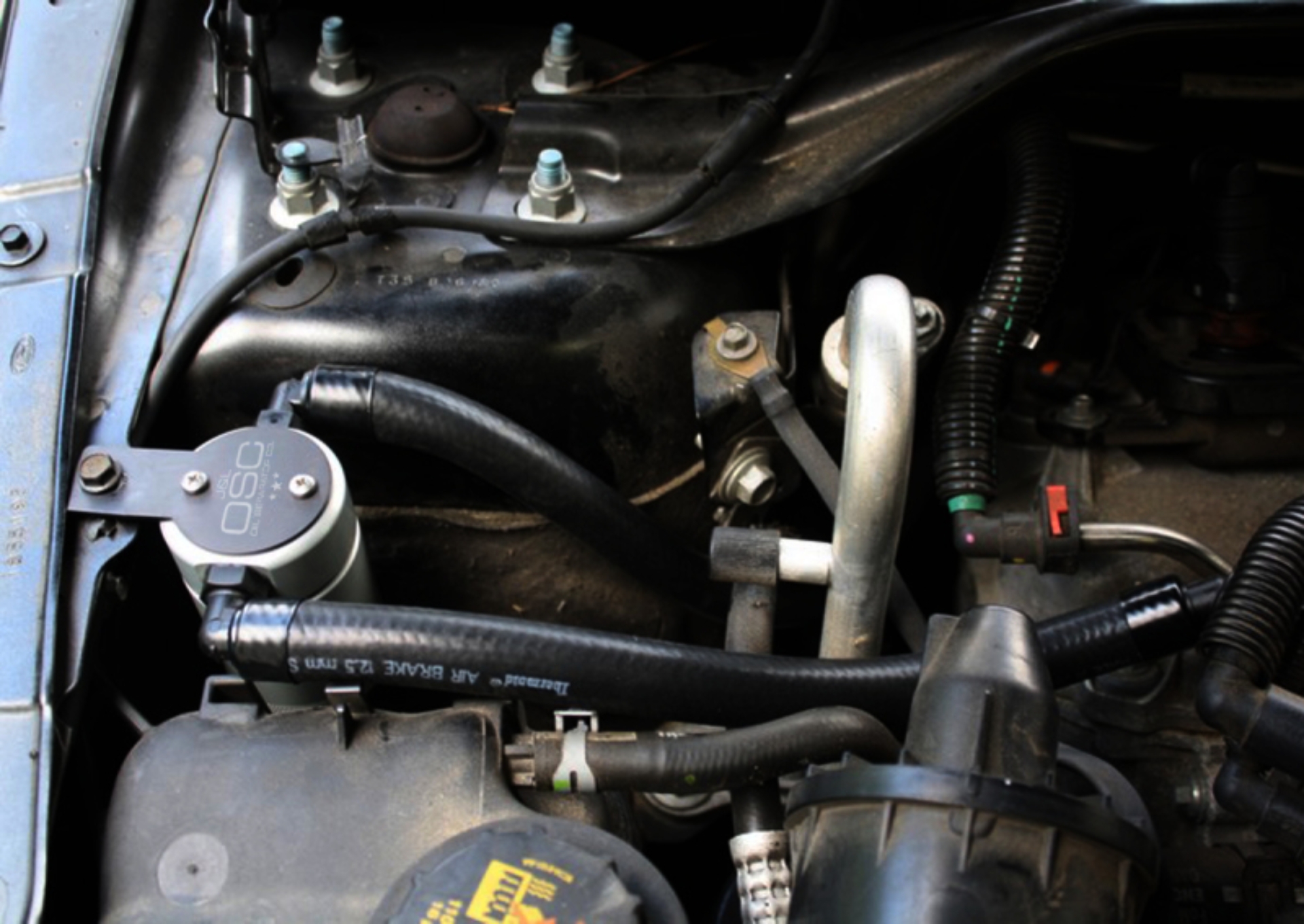 Picture of J&L 10-18 Ford Taurus Sho EcoBoost V6 Passenger Side Oil Separator 3.0 - Clear Anodized