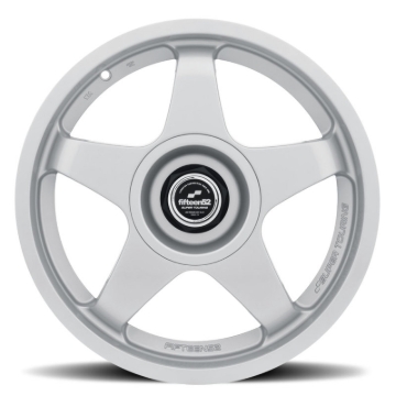 Picture of fifteen52 Chicane 18x8.5 5x108/5x112 45mm ET 73.1mm Center Bore Speed Silver Wheel