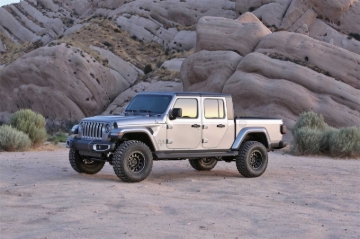 Picture of Fabtech 2020 Jeep Gladiator JT 6 Cyl 4WD 3in Shock Extension Kit