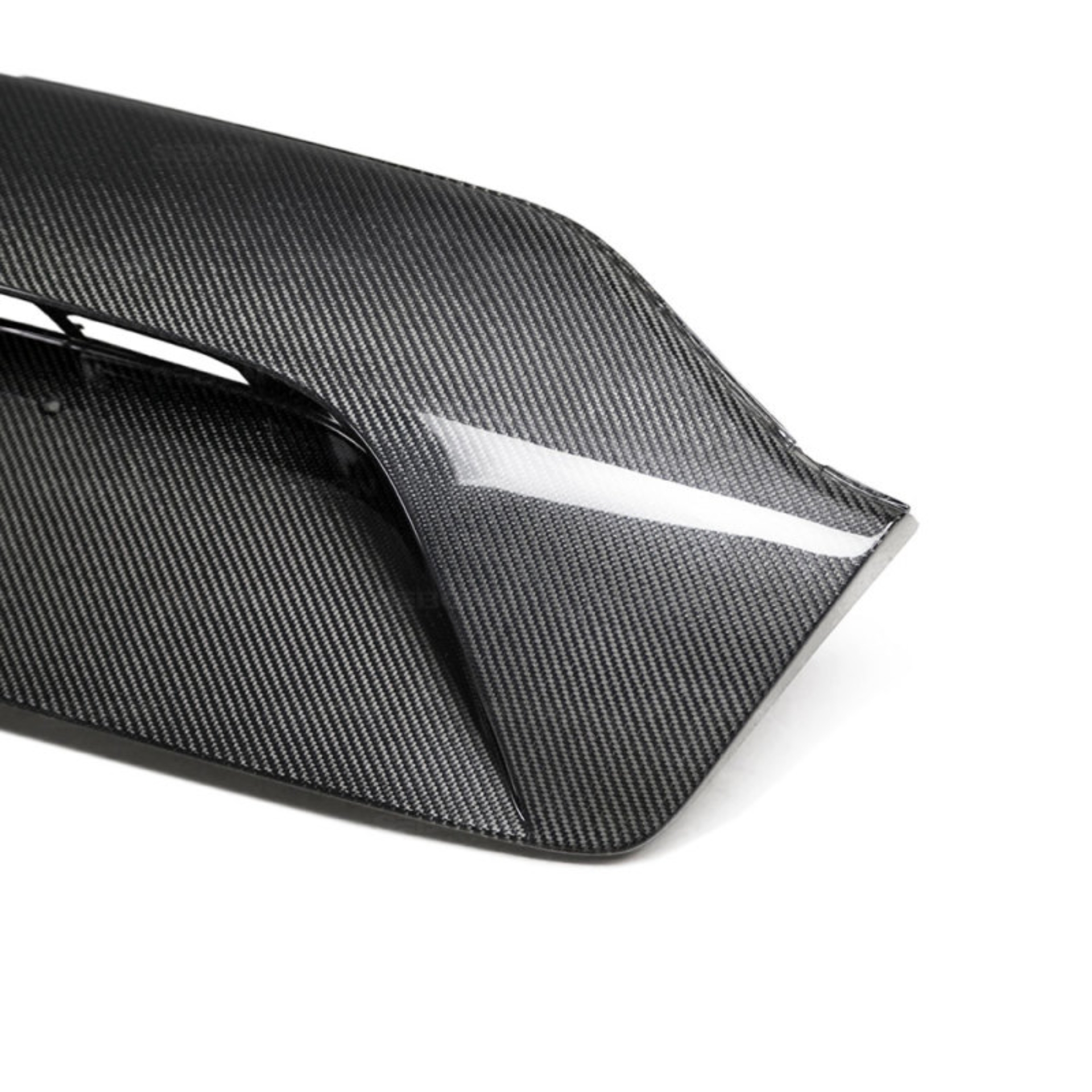 Picture of Seibon 2018 Kia Stinger OE-Style Carbon Fiber Rear Trunk Garnish