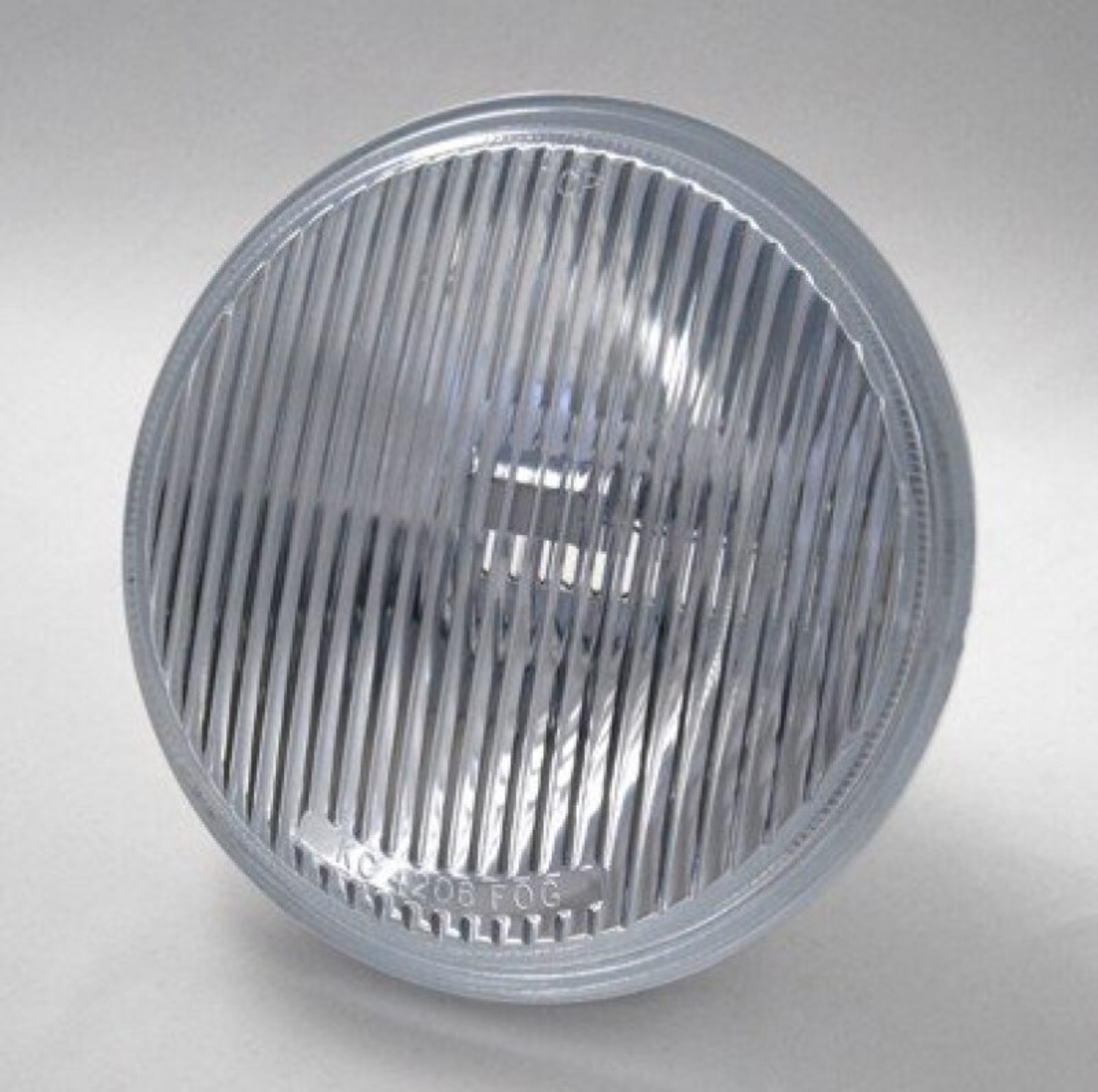 Picture of KC HiLiTES Replacement Lens/Reflector for 6in. Halogen Lights (Fog Beam / Clear) - Single