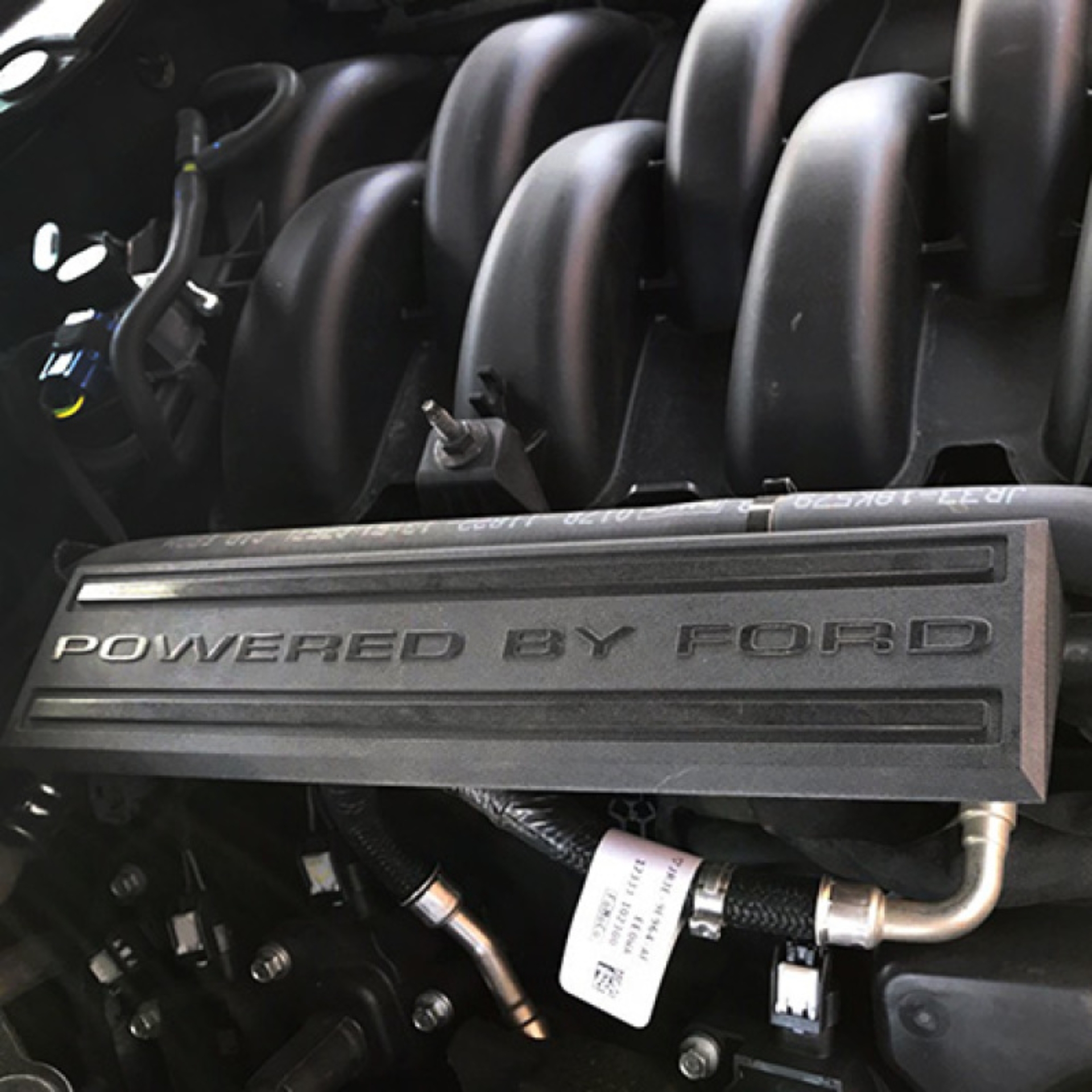 Picture of Ford Racing 18-19 Coyote 5.0L TiVCT Intake Manifold Dress Up Kit