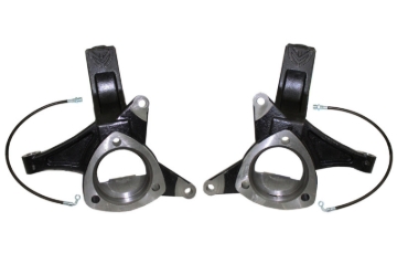 Picture of MaxTrac 07-16 GM C1500 2WD 4.5in Front Lift Spindles w/Extended DOT Compliant Brake Lines