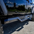 Picture of Westin 2020 Jeep Gladiator HDX Drop Nerf Step Bars - Textured Black
