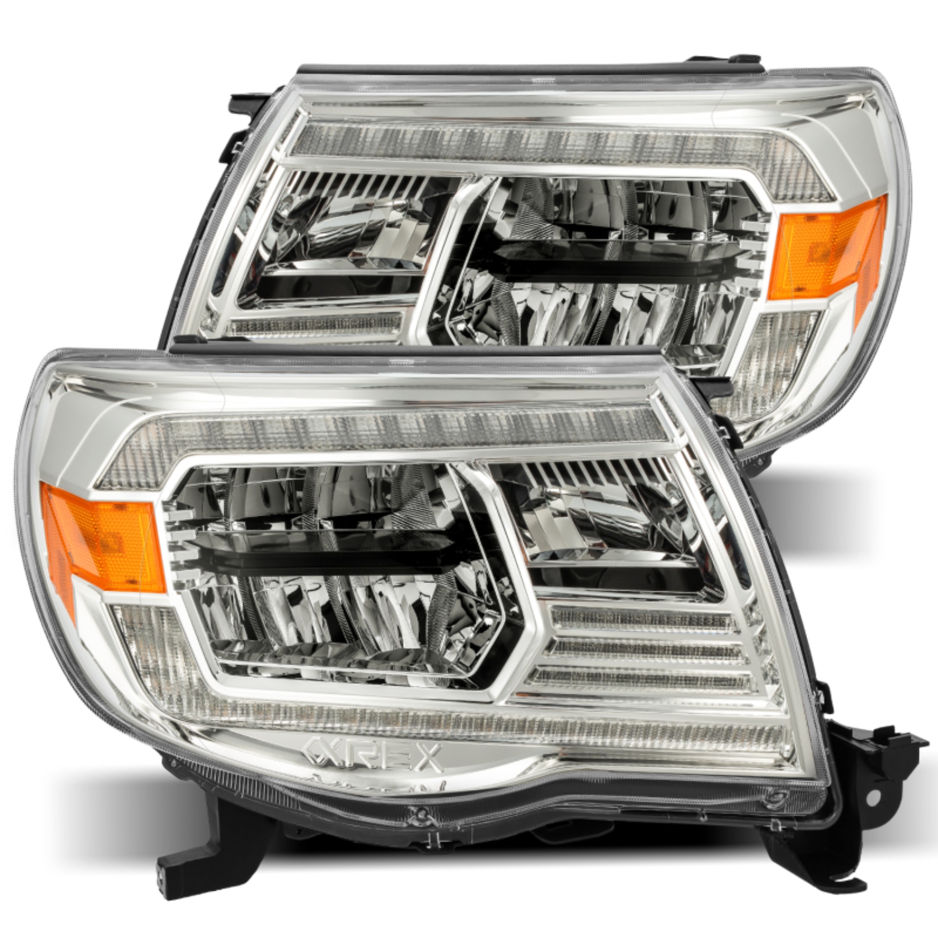 Picture of AlphaRex 05-11 Toyota Tacoma LUXX Crystal Headlights Plank Style Chrome w/Activation Light/DRL