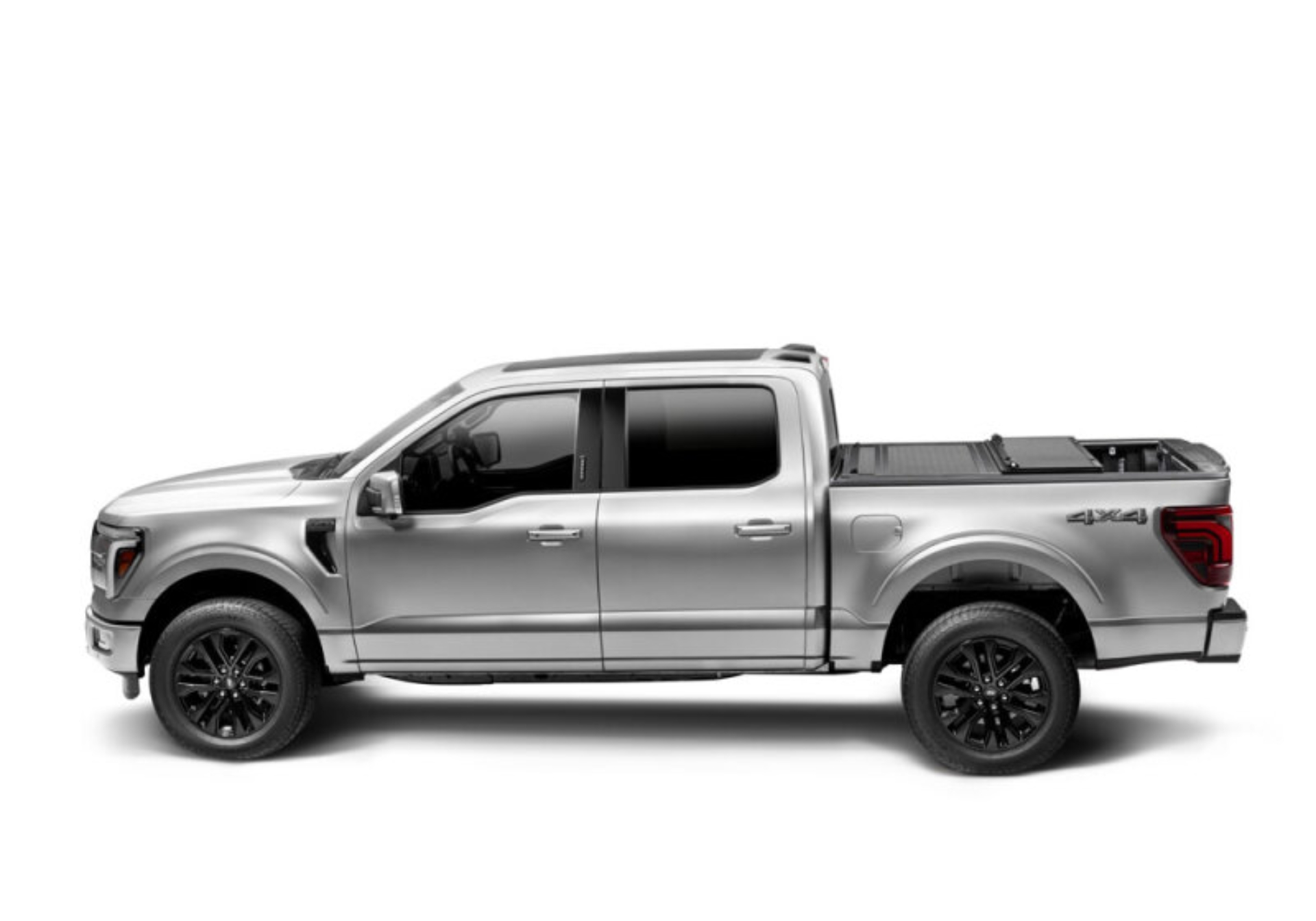 Picture of BAK 2021+ Ford F-150 Regular Super Cab & Super Crew (4 Door) BAKFlip G2 6.5ft Bed Cover