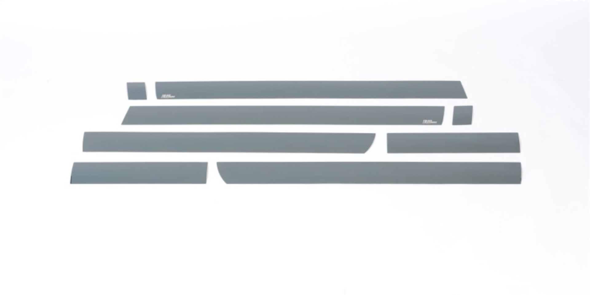 Picture of Putco 15-19 Chevy Silverado HD - Crew Cab Dually (8pcs) Black Platinum Rocker Panels