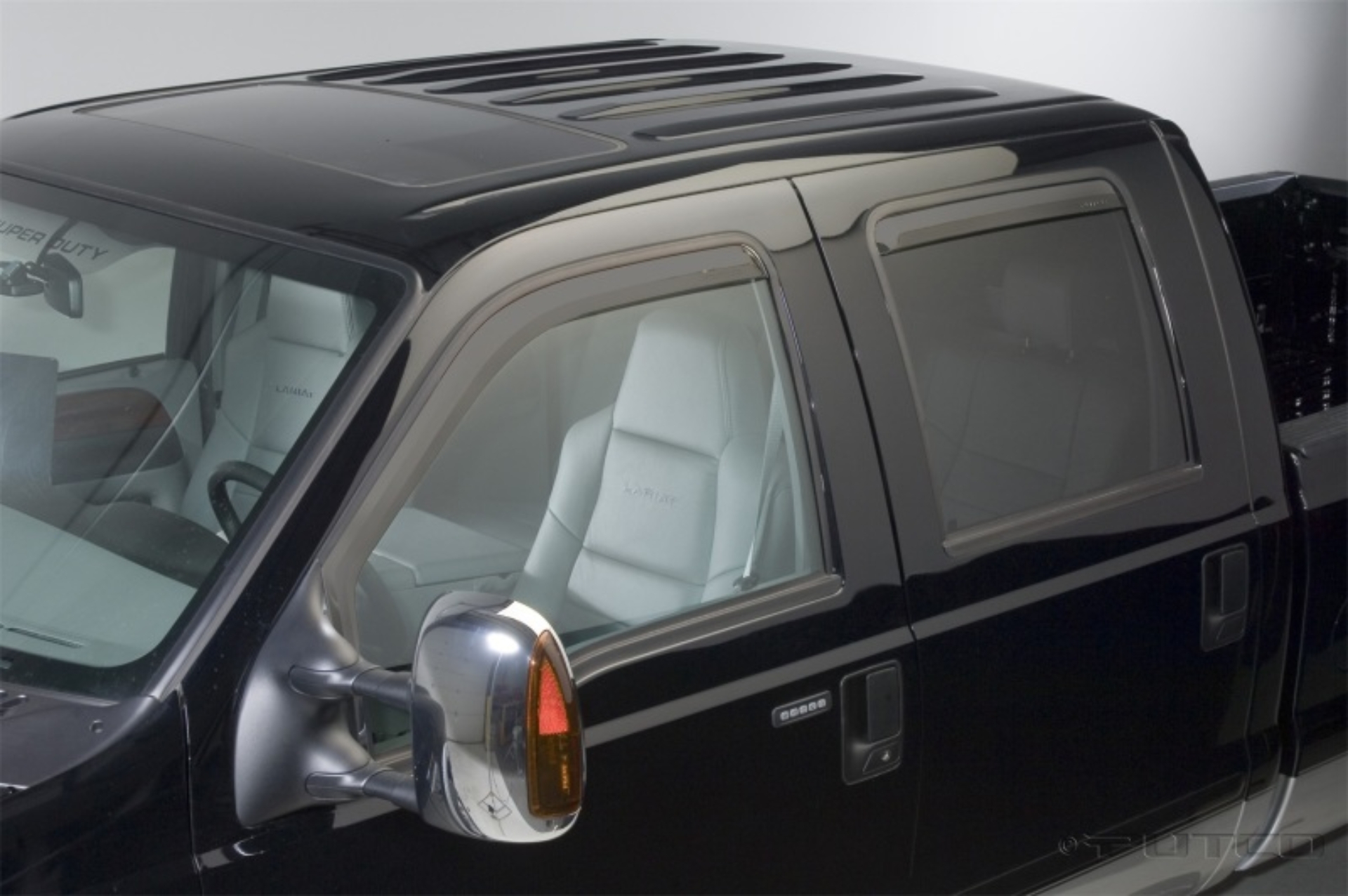 Picture of Putco 99-16 Ford SuperDuty Crew Cab (Set of 4) Element Tinted Window Visors